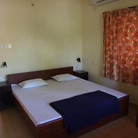 Empire Guest House Calangute Zewnętrze zdjęcie